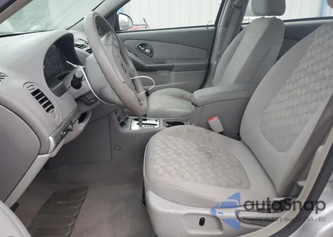 2005 Chevrolet Malibu Maxx Ls z USA, uszkodzony, nr VIN 1G1ZT62815F114137